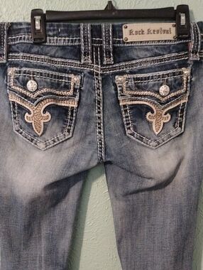 Rock Revival Women's Faded Blue Capri Jeans